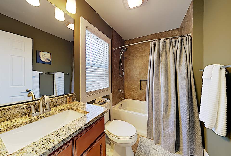 New-Build Home, Near Downtown - Asheville, North Carolina