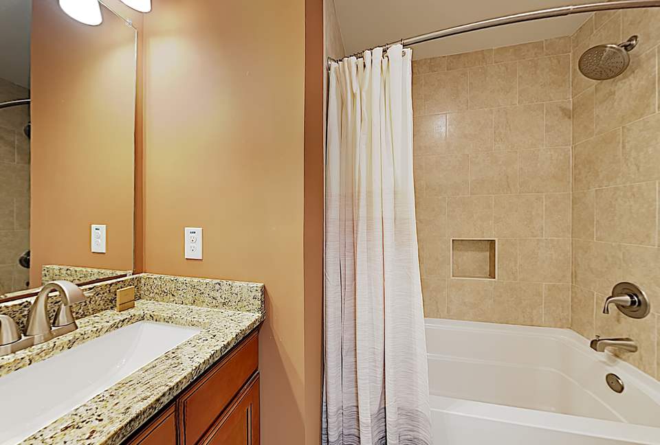 New-Build Home, Near Downtown - Asheville, North Carolina