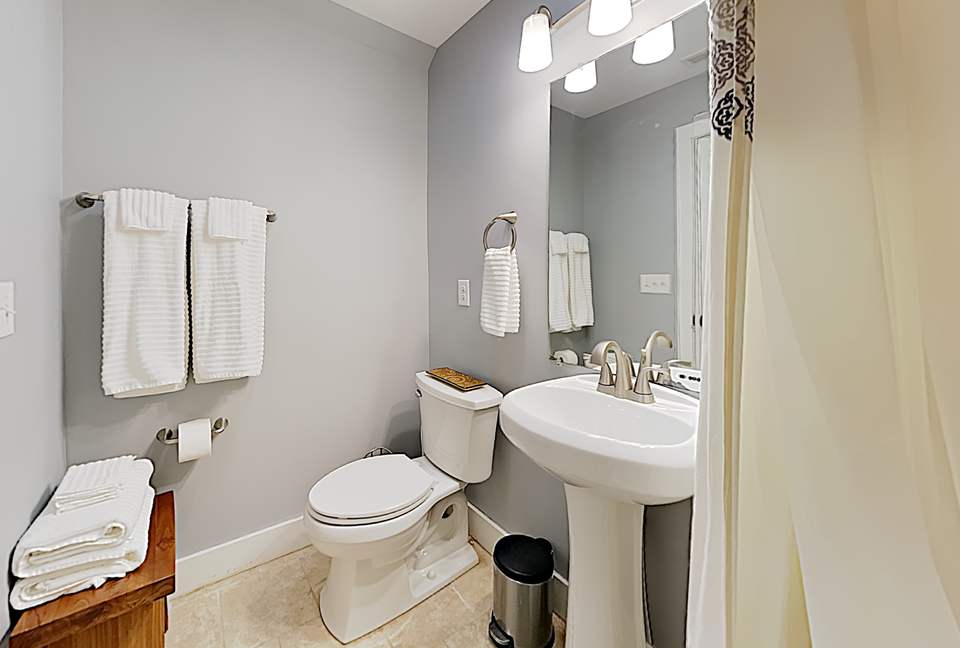 New-Build Home, Near Downtown - Asheville, North Carolina