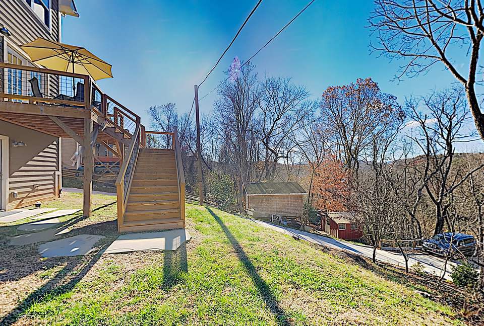 New-Build Home, Near Downtown - Asheville, North Carolina