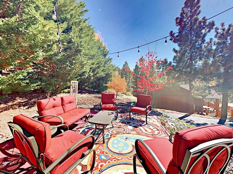 Luxe Getaway with Big Mountain Vistas & Hot Tub - Big Bear Lake, California