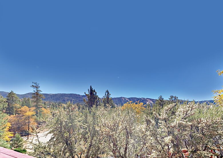 Luxe Getaway with Big Mountain Vistas & Hot Tub - Big Bear Lake, California