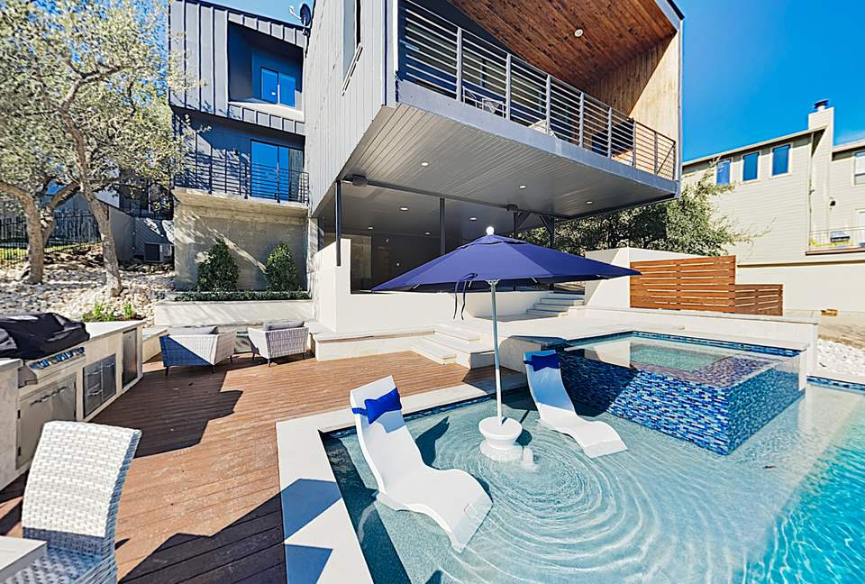 Luxurious River-View Home with Private Pool & Spa - Austin, Texas