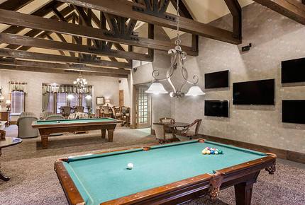 Home exchange at The Club at Big Bear Village, clubhouse billiards