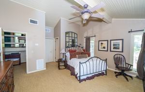 Lake of the Ozarks - Lakefront Family Camp - Swim Dock & Waterslide Gladstone Cove - Gravois Mills, Missouri