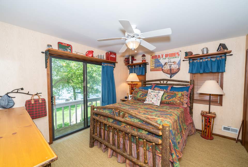 Lake of the Ozarks - Lakefront Family Camp - Swim Dock & Waterslide Gladstone Cove - Gravois Mills, Missouri