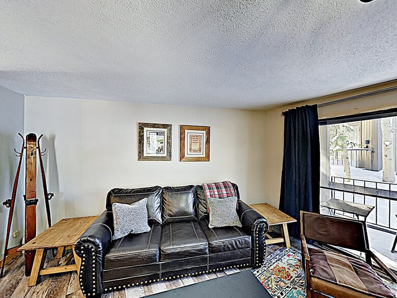 Updated Ski Condo with Fireplace | Near Shuttle - Breckenridge, Colorado