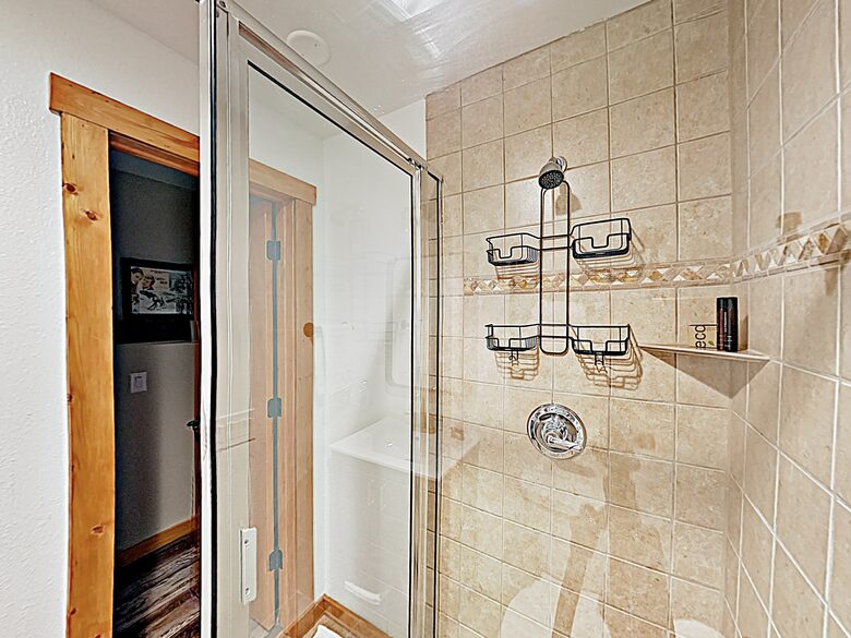 Updated Ski Condo with Fireplace | Near Shuttle - Breckenridge, Colorado