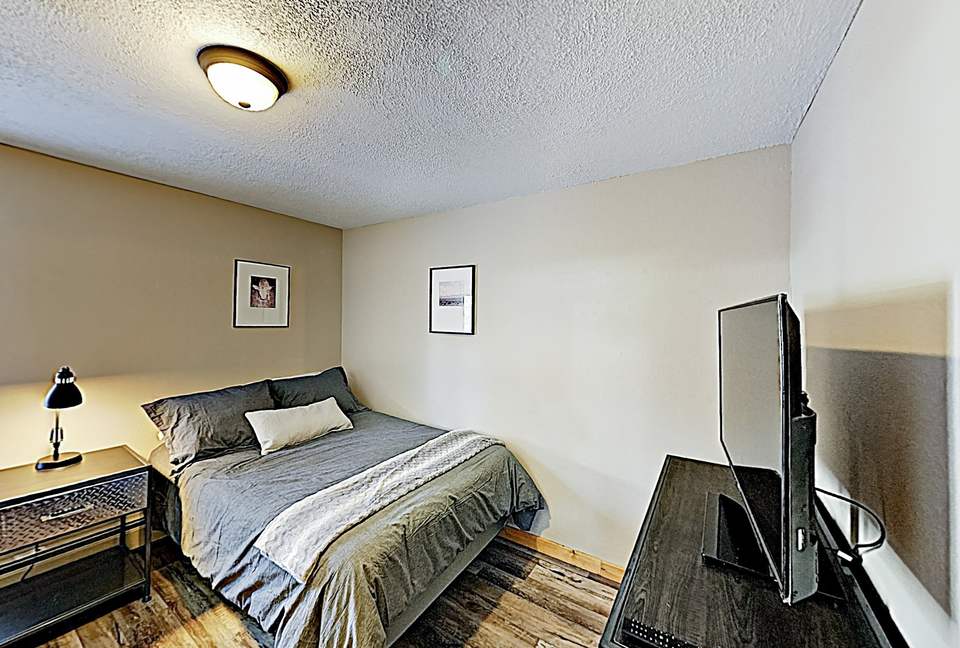 Updated Ski Condo with Fireplace | Near Shuttle - Breckenridge, Colorado