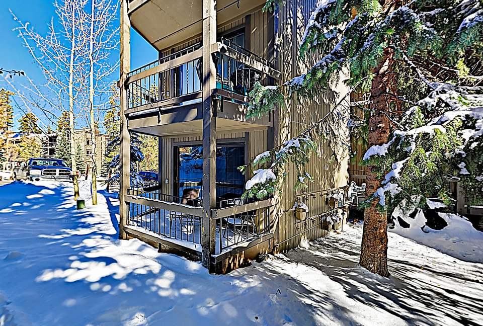 Updated Ski Condo with Fireplace | Near Shuttle - Breckenridge, Colorado