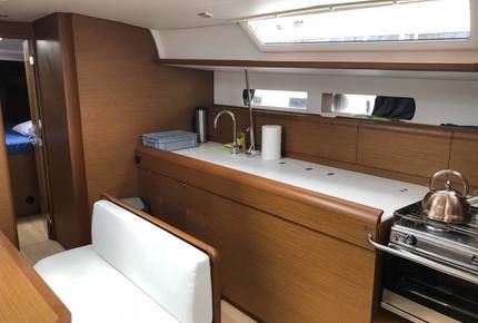 Sun Odyssey 47' Sailing Yacht "Albinez" - Navigare Yachting - Elliniko, Greece