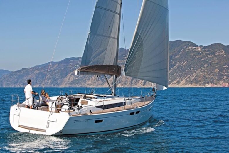 Sun Odyssey 47' Sailing Yacht "Albinez" - Navigare Yachting - Elliniko, Greece