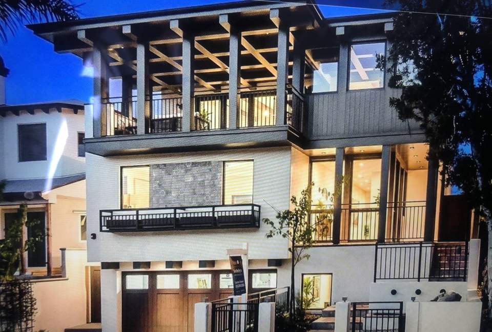 Luxurious New Beach Home - Hermosa Beach, California