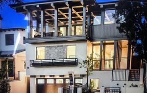 Luxurious New Beach Home - Hermosa Beach, California