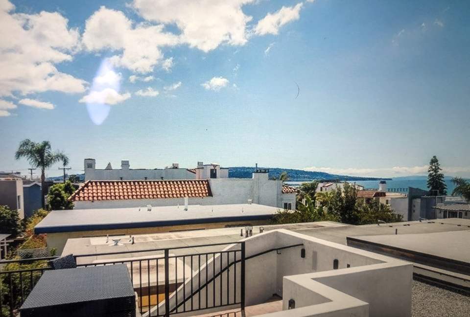 Luxurious New Beach Home - Hermosa Beach, California