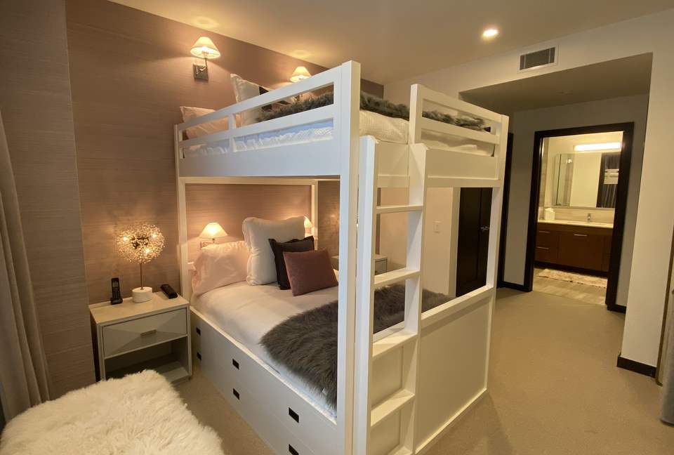 Vail - The Lion Luxury Apartment - Vail, Colorado