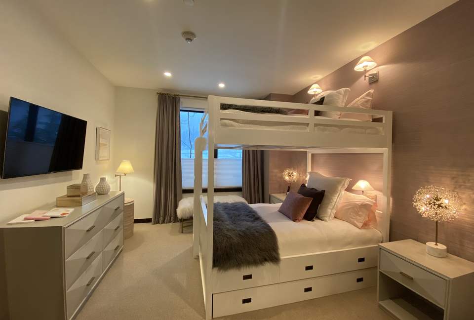 Vail - The Lion Luxury Apartment - Vail, Colorado