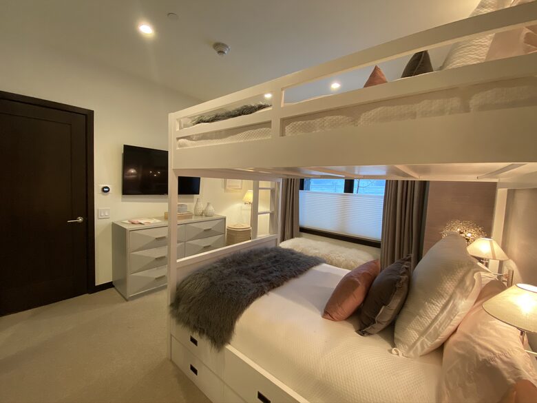 Vail - The Lion Luxury Apartment - Vail, Colorado