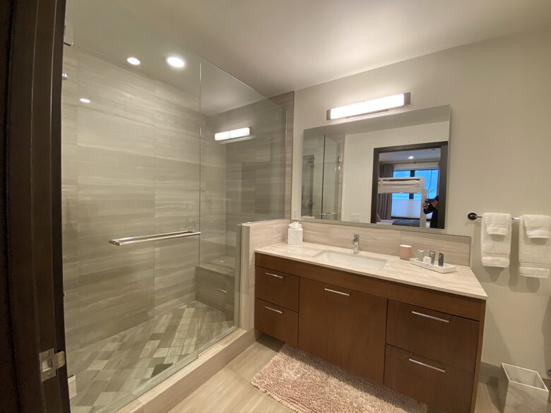 Vail - The Lion Luxury Apartment - Vail, Colorado