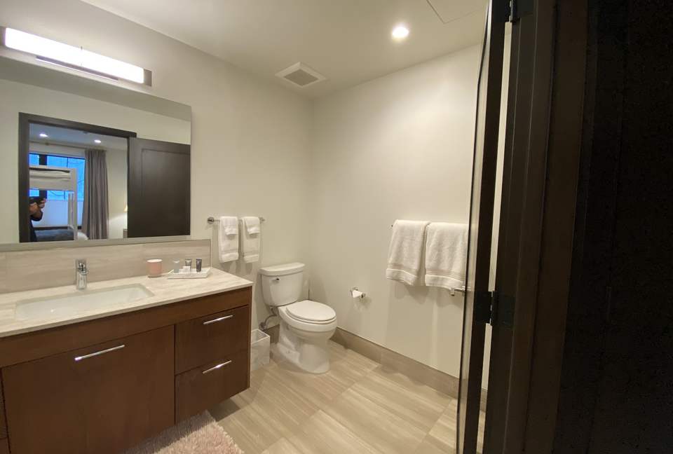 Vail - The Lion Luxury Apartment - Vail, Colorado