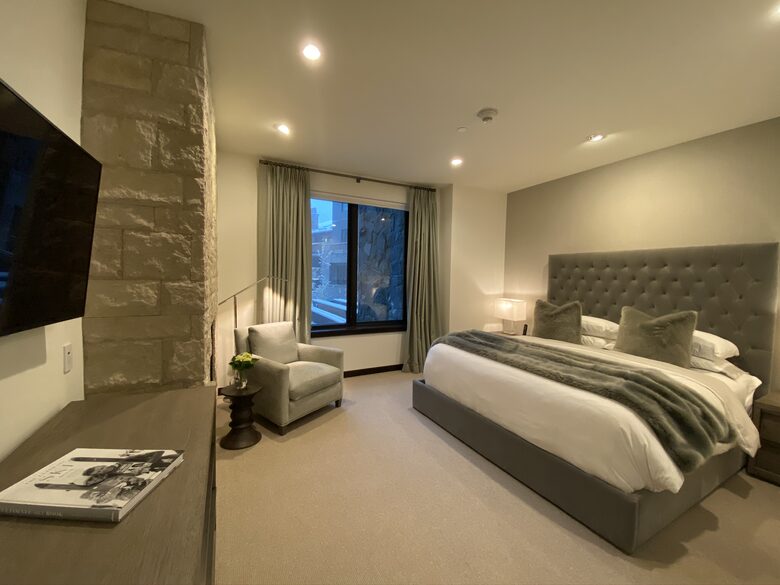 Vail - The Lion Luxury Apartment - Vail, Colorado