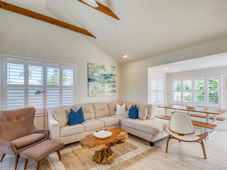 “Anastasia Lodge Cabana” Beach & Pool Oasis - St. Augustine, Florida