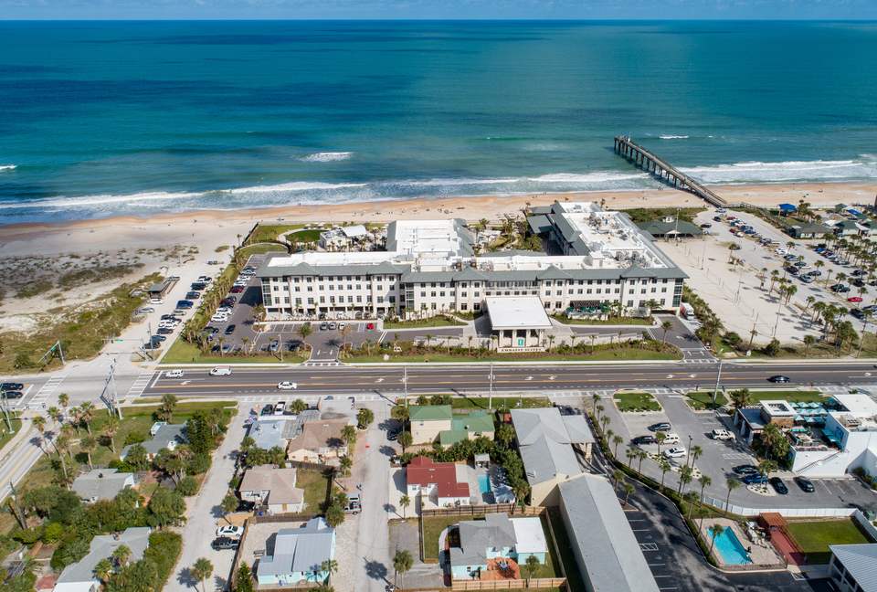 “Anastasia Lodge Cabana” Beach & Pool Oasis - St. Augustine, Florida