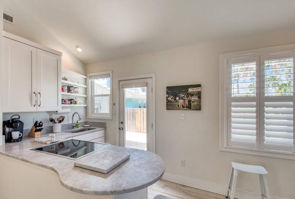 “Anastasia Lodge Cabana” Beach & Pool Oasis - St. Augustine, Florida