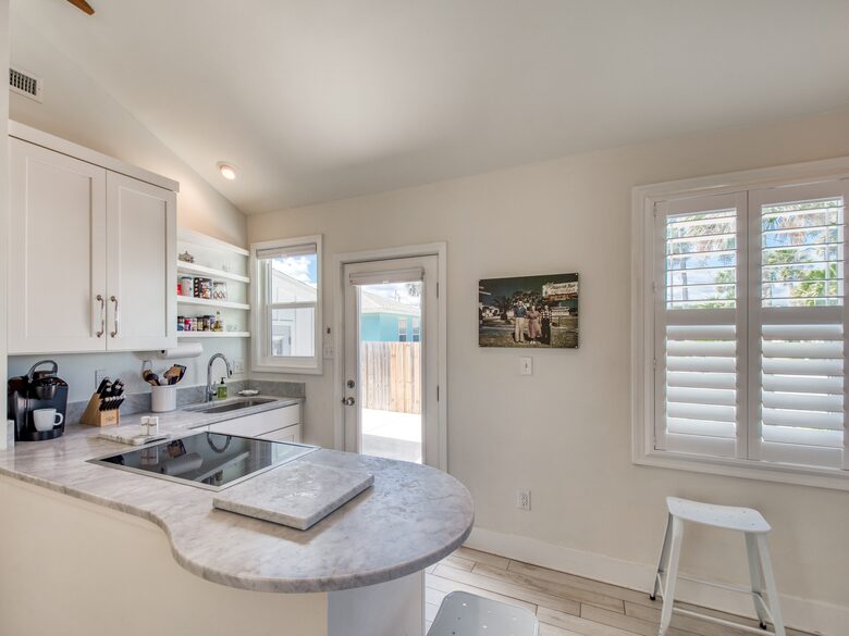 “Anastasia Lodge Cabana” Beach & Pool Oasis - St. Augustine, Florida