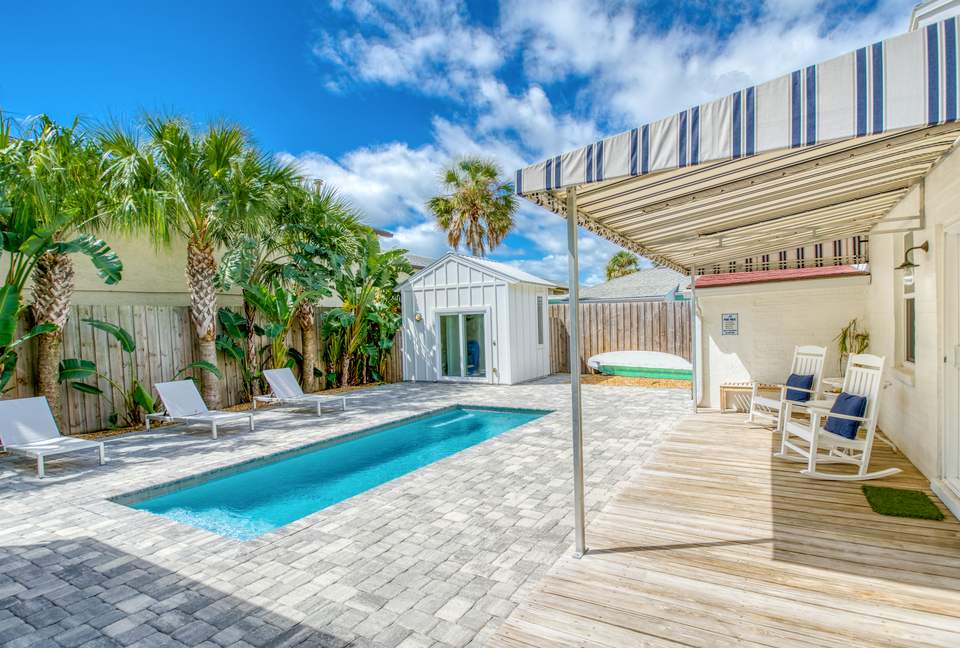 “Anastasia Lodge Cabana” Beach & Pool Oasis - St. Augustine, Florida