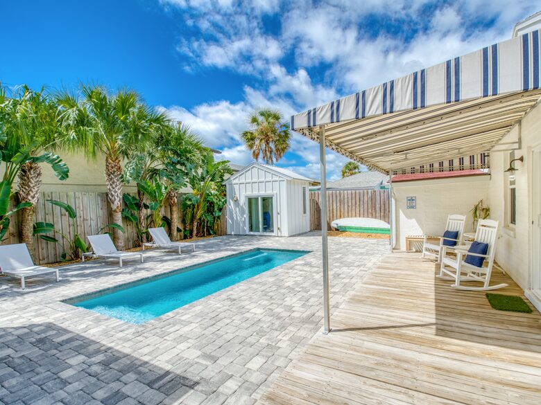“Anastasia Lodge Cabana” Beach & Pool Oasis - St. Augustine, Florida