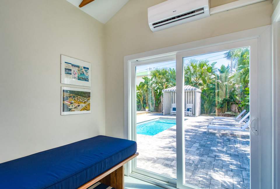 “Anastasia Lodge Cabana” Beach & Pool Oasis - St. Augustine, Florida