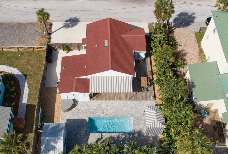 “Anastasia Lodge Cabana” Beach & Pool Oasis - St. Augustine, Florida