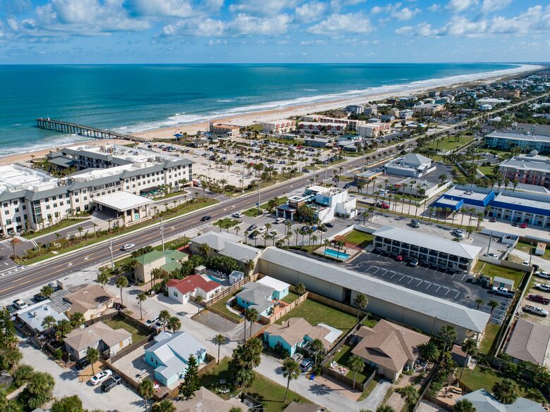 “Anastasia Lodge Cabana” Beach & Pool Oasis - St. Augustine, Florida