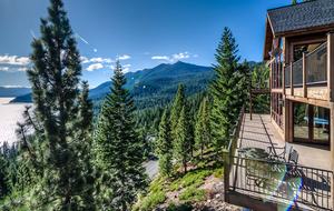 Unforgettable Lake Tahoe Cabin - Tahoma, California