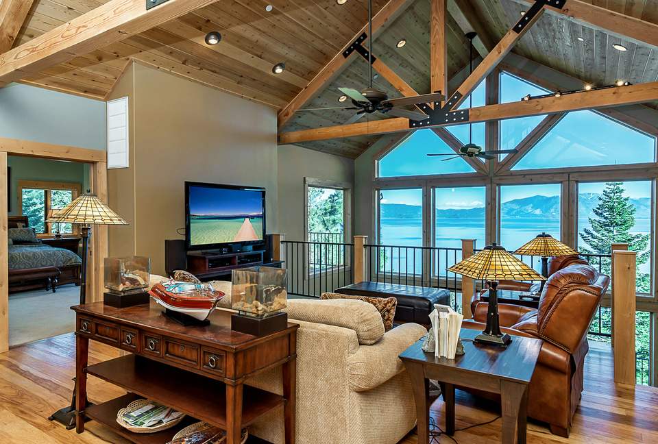Unforgettable Lake Tahoe Cabin - Tahoma, California