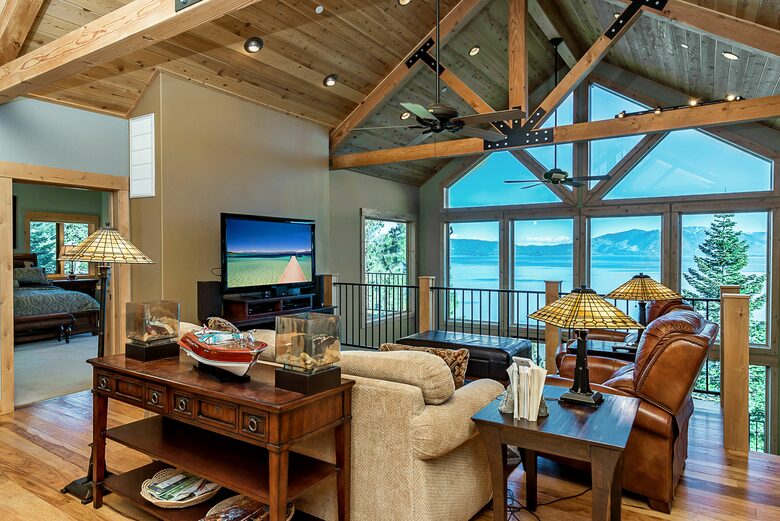 Unforgettable Lake Tahoe Cabin - Tahoma, California