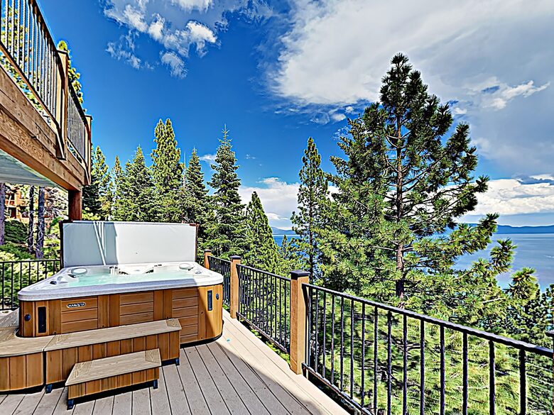 Unforgettable Lake Tahoe Cabin - Tahoma, California