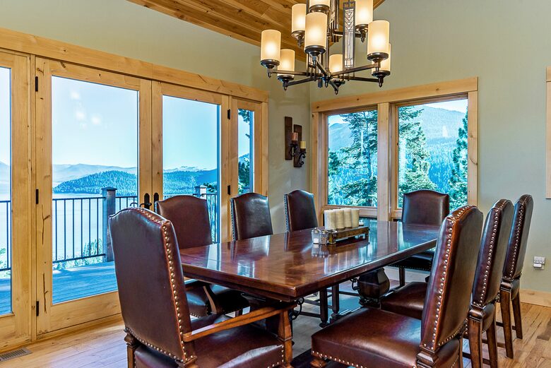 Unforgettable Lake Tahoe Cabin - Tahoma, California