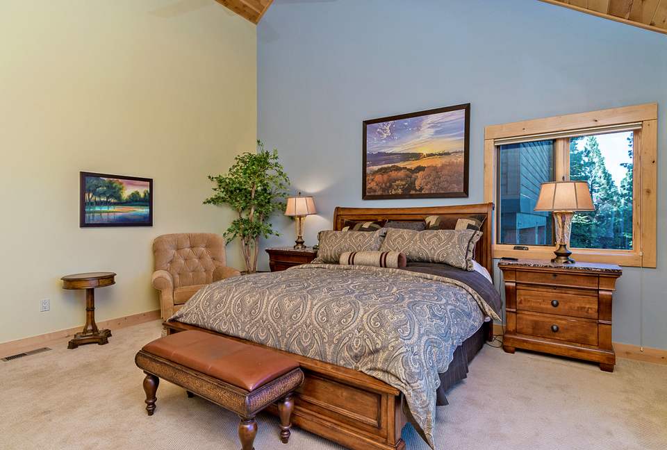 Unforgettable Lake Tahoe Cabin - Tahoma, California