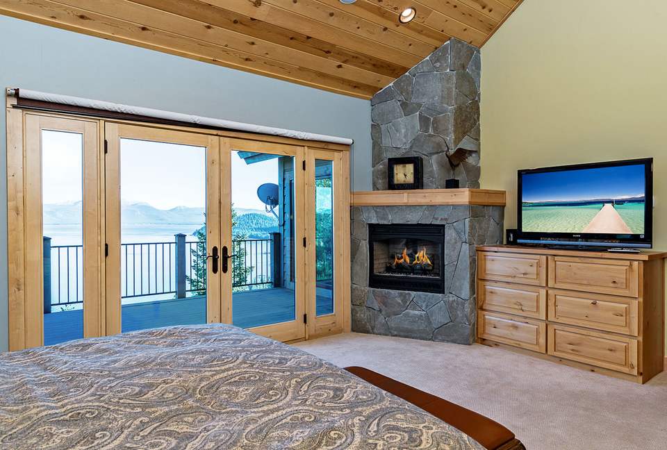 Unforgettable Lake Tahoe Cabin - Tahoma, California