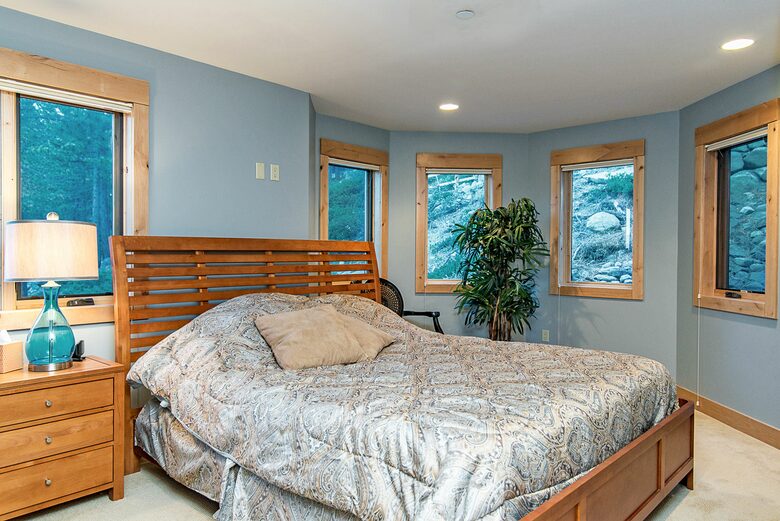 Unforgettable Lake Tahoe Cabin - Tahoma, California