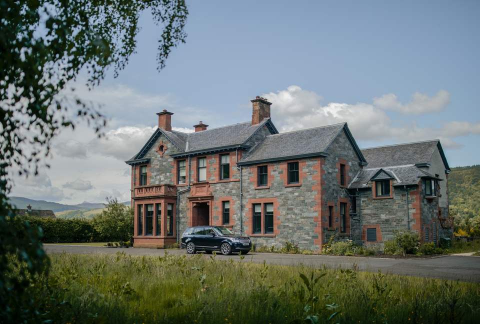 Dun Aluinn (R) - Aberfeldy, Scotland, United Kingdom