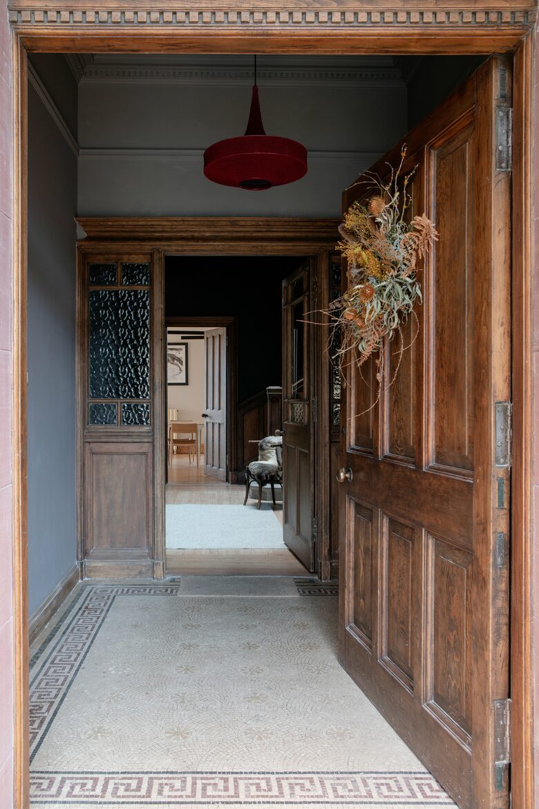 Dun Aluinn (R) - Aberfeldy, Scotland, United Kingdom