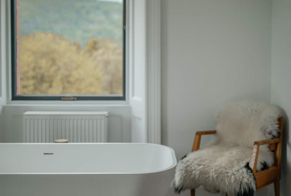 Dun Aluinn (R) - Aberfeldy, Scotland, United Kingdom