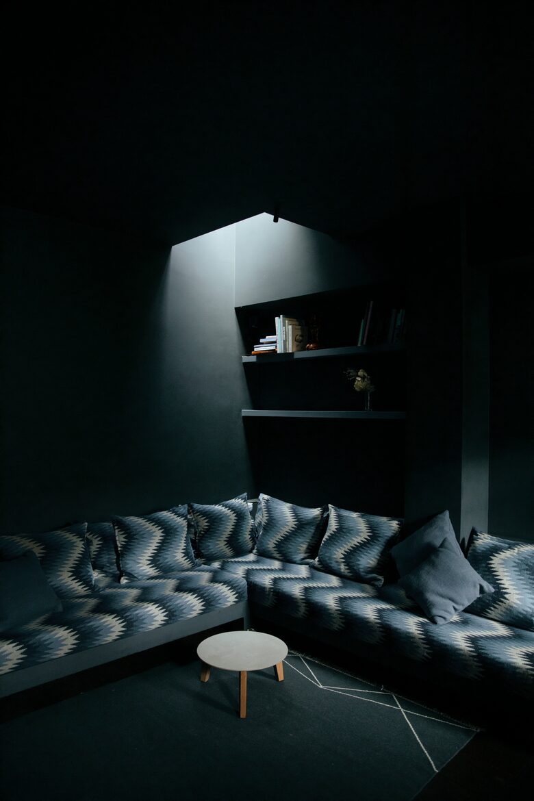 Dun Aluinn (R) - Aberfeldy, Scotland, United Kingdom