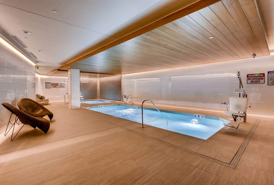 Vail - The Lion Luxury Apartment - Vail, Colorado