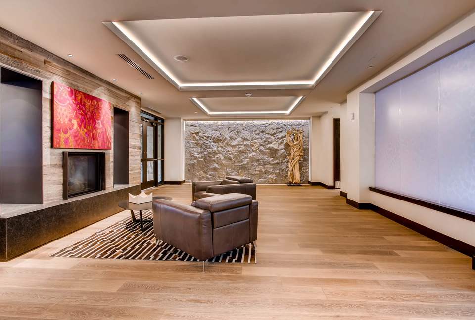 Vail - The Lion Luxury Apartment - Vail, Colorado