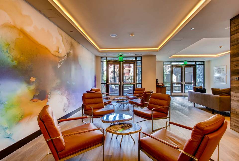 Vail - The Lion Luxury Apartment - Vail, Colorado