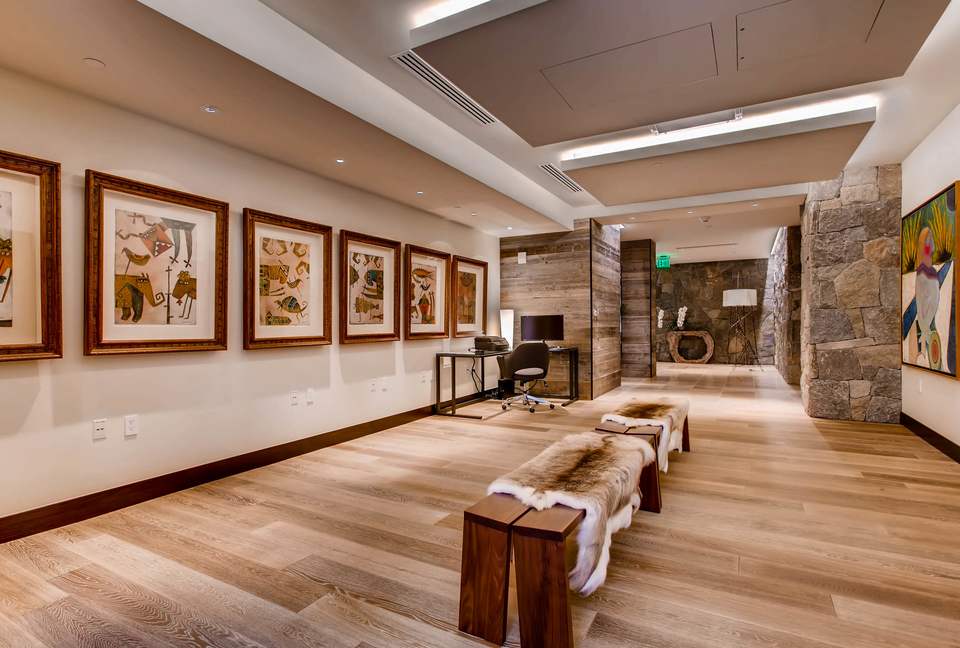 Vail - The Lion Luxury Apartment - Vail, Colorado